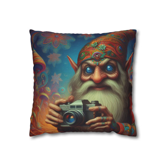 تکیہ پوش | مربع | پالئیےسٹر کینوس | تخیلی ادب | جادوئی حقیقت پسندی | دوموووی