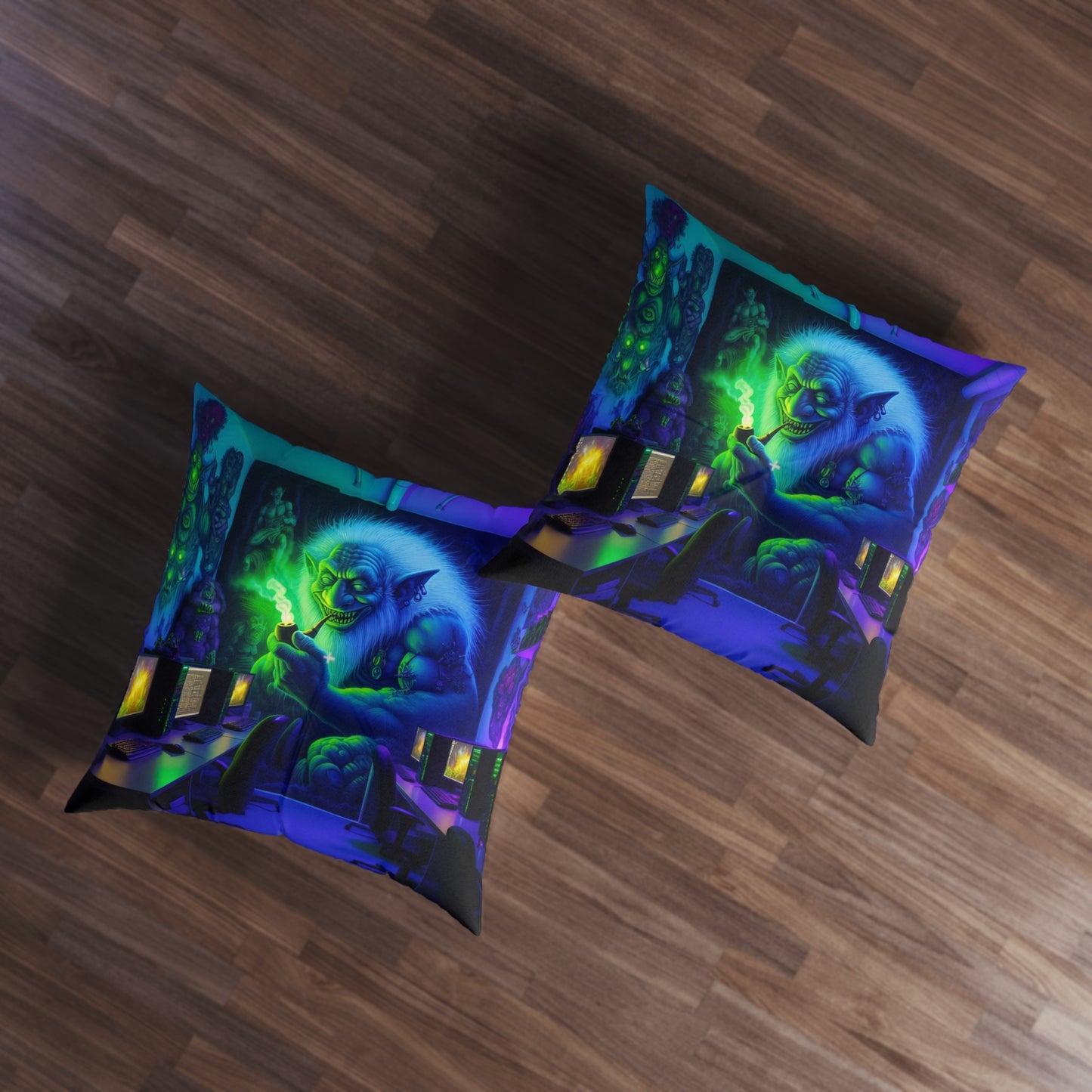 Almofada | Almofada de Chão | Acolchoada | Quadrada | Folclore Nórdico | Boggart | Mural UV