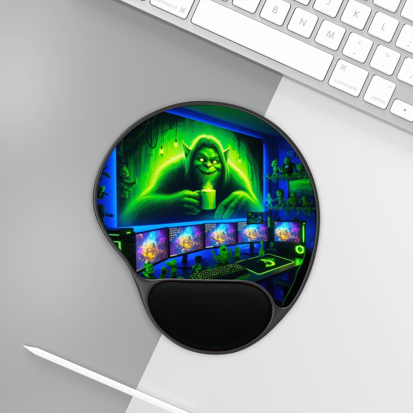 Mouse Pad - Trickster Troll